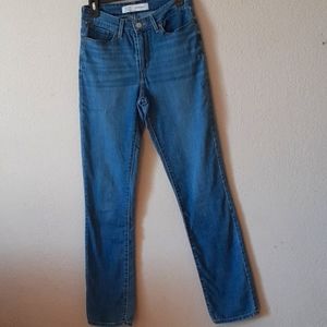 Levi's mid rise straight 6L jeans